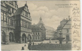 Postkarte mit Ansicht des Paderborner Kaufhauses Steinberg & Grünebaum, Rathausplatz 7;  Datiert und gelaufen 1904;  Unbekannter Fotograf, Verlag Reinike & Rubin, Magdeburg, Nr. 5102;  Kreismuseum Wewelsburg, Inv. Nr. 18820/5 